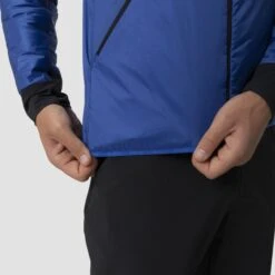 Salewa Pedroc Hyb. Twr M Hood Jkt. -Meindlrab Store 00 0000027427 8621 DETAIL 2 1280x1280