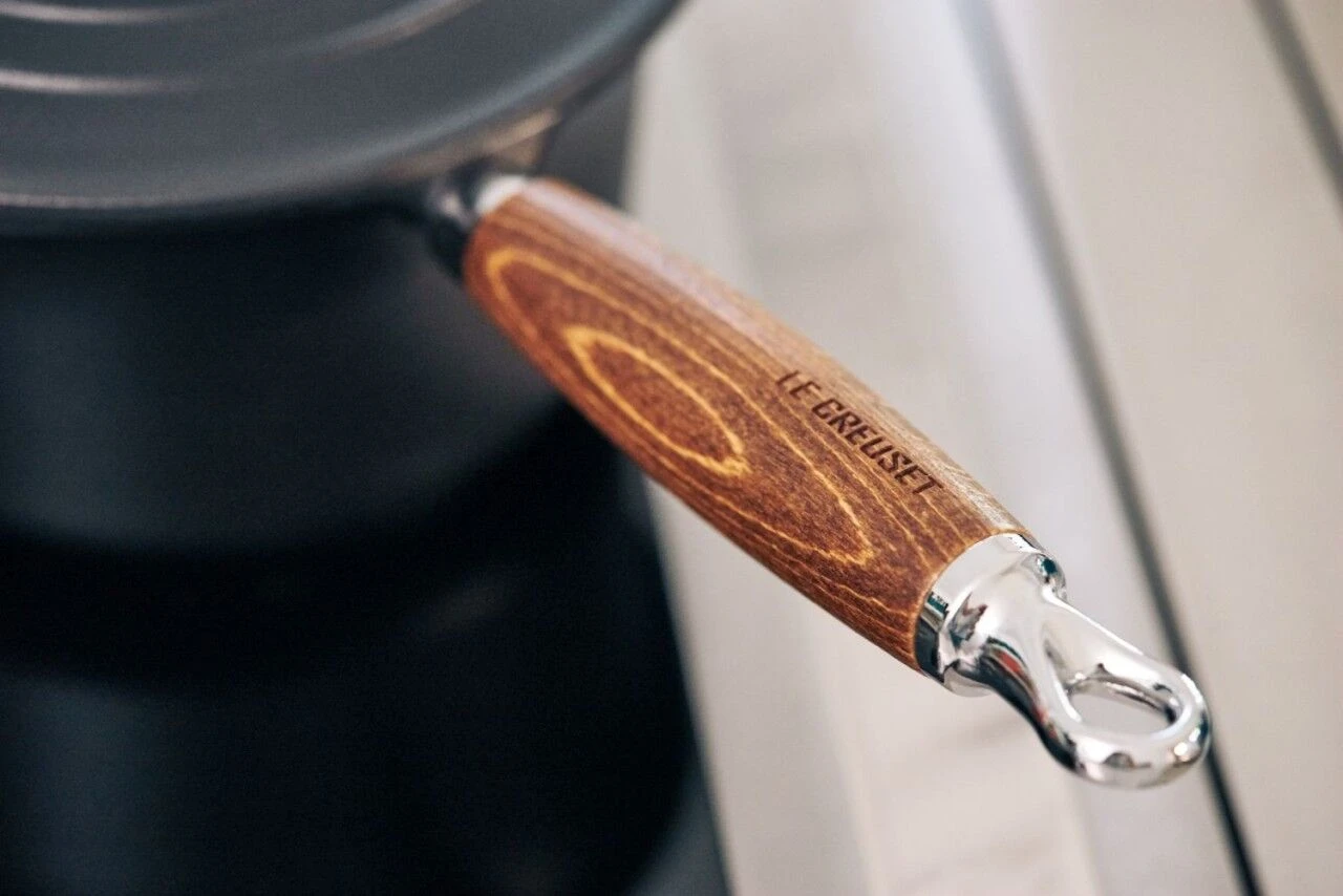 Le Creuset Signature Sauce Pan Wooden Handle 14 Le Creuset Signature Sauce Pan Wooden Handle - Image 12