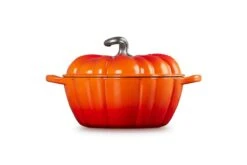 Le Creuset Pumpkin Cocotte 10 Le Creuset Pumpkin Cocotte -Meindlrab Store 21238240902430 4 1280x1280