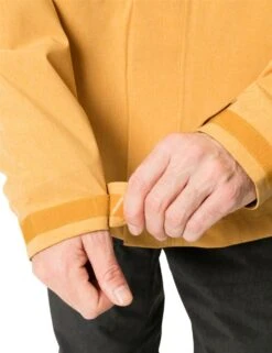 VAUDE Yaras Warm Rain Jacket -Meindlrab Store 42867 317 d 3 1280x1280