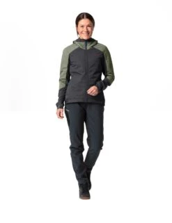 VAUDE Women's All Year Moab Jacket -Meindlrab Store 45143 673 d 4 1280x1280