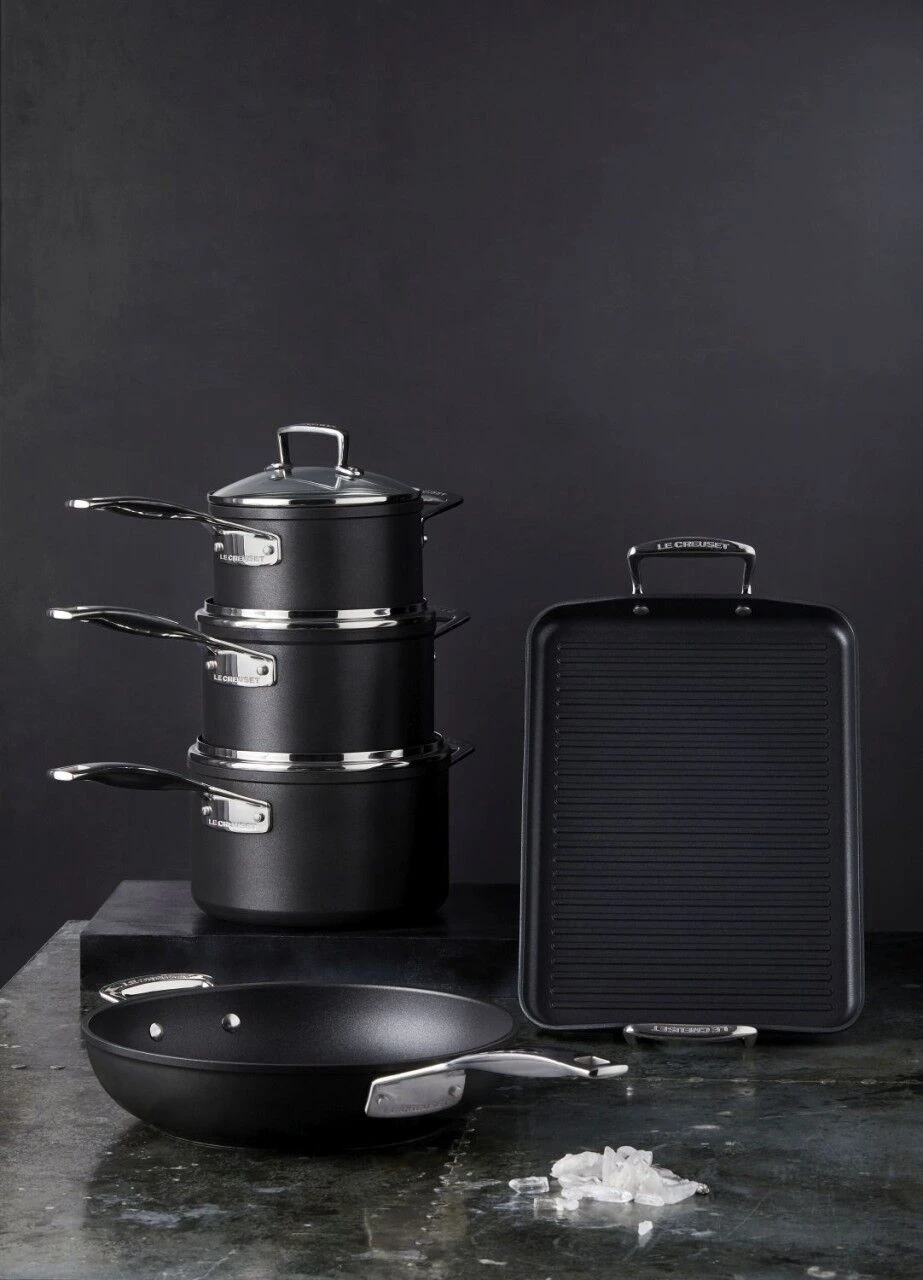 Le Creuset Toughened Nonstick Ribbed Rectangular Grill 8 Le Creuset Toughened Nonstick Ribbed Rectangular Grill - Image 6