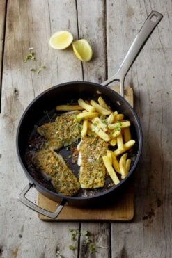 Le Creuset Toughened Nonstick Saute Pan -Meindlrab Store 51110260010202 LS00001 1280x1280