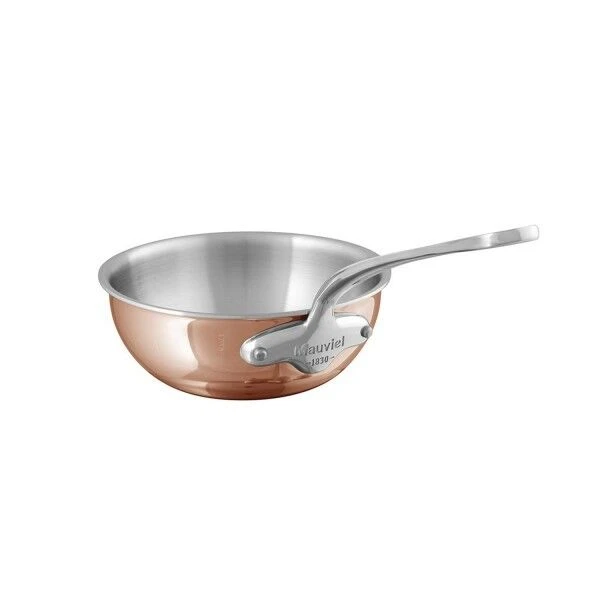 Mauviel Curved Splayed Sautepan M'6 S 3 Mauviel Curved Splayed Sautepan M'6 S
