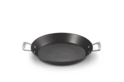 Le Creuset Toughened Nonstick Paella Pan 17 Le Creuset Toughened Nonstick Paella Pan -Meindlrab Store 52101320010101 00003 1280x1280