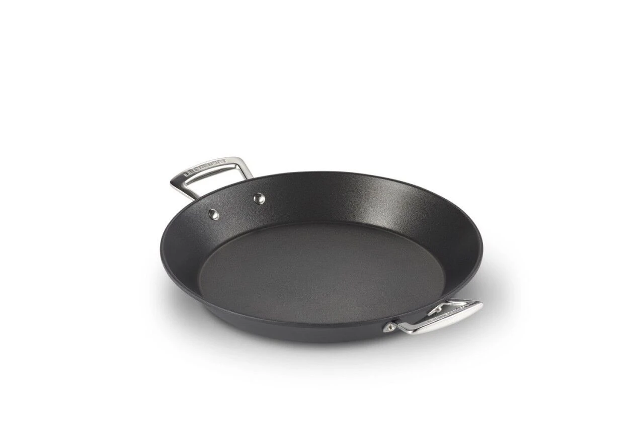 Le Creuset Toughened Nonstick Paella Pan 9 Le Creuset Toughened Nonstick Paella Pan - Image 7