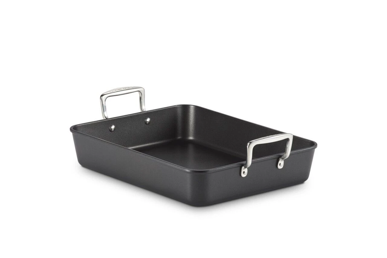 Le Creuset Toughened Nonstick Roaster 7 Le Creuset Toughened Nonstick Roaster - Image 5