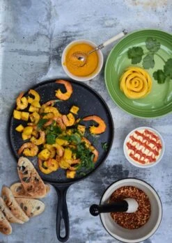 Le Creuset Small Crepe Pan -Meindlrab Store 91003400140000 20136270000460 LS00001 1280x1280