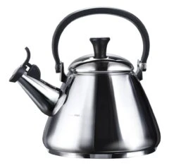 Le Creuset Kone Kettle