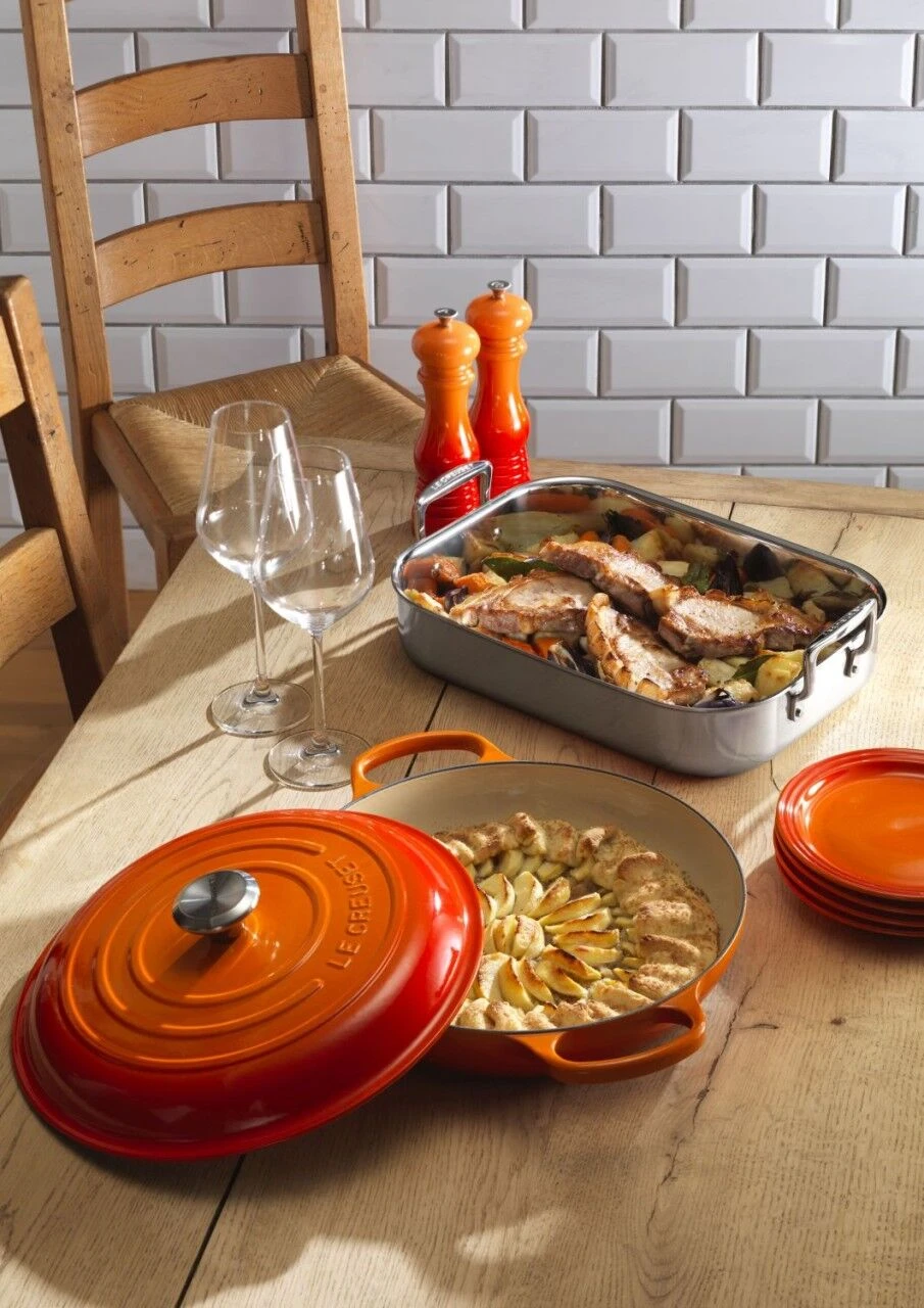 Le Creuset Classic Stainless Steel Roasting Pan 20 Le Creuset Classic Stainless Steel Roasting Pan - Image 18