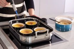 Le Creuset Classic Stainless Steel Roasting Pan 41 Le Creuset Classic Stainless Steel Roasting Pan -Meindlrab Store 96102270000000 71901101400000 LS00001 1280x1280