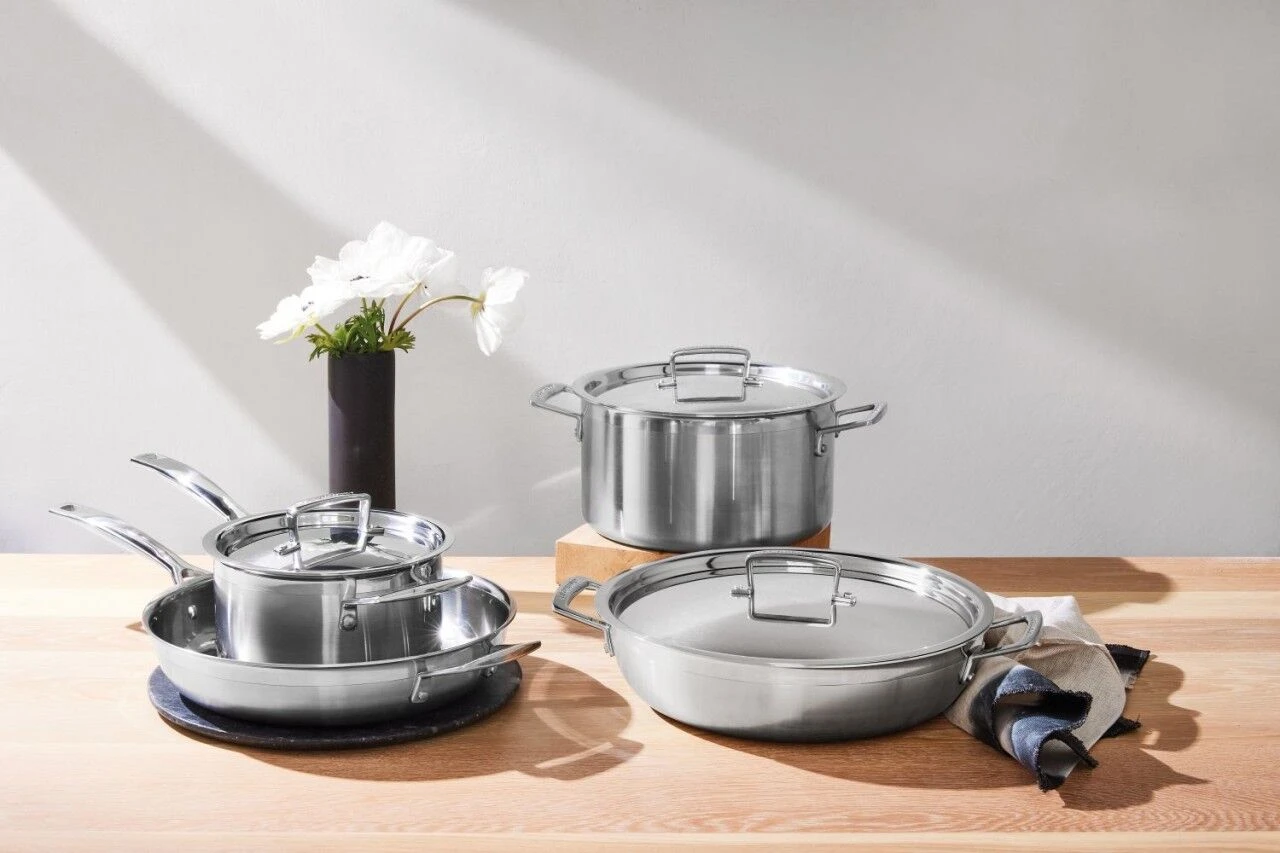 Le Creuset Classic Stainless Steel Rondeau Pan 11 Le Creuset Classic Stainless Steel Rondeau Pan - Image 9