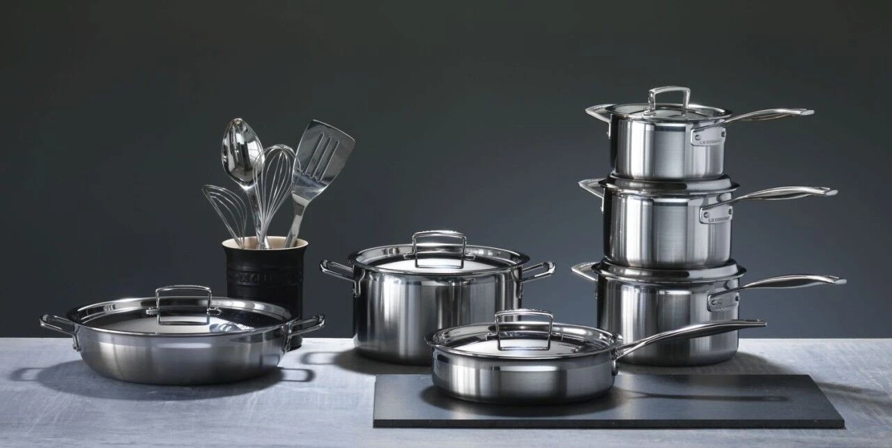 Le Creuset Classic Stainless Steel Rondeau Pan 16 Le Creuset Classic Stainless Steel Rondeau Pan - Image 14