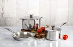 Le Creuset Stainless Steel Stockpot -Meindlrab Store 96600618000000 96600918000000 96600224000100 LS00001 1280x1280