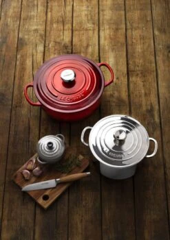 Le Creuset Stainless Steel Stockpot -Meindlrab Store 98000315000200 21177240602430 96600618000000 61901107420034 LS00001 1280x1280