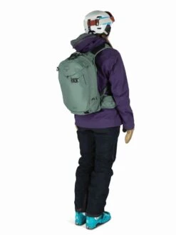 Osprey Kresta 20 -Meindlrab Store Kresta20 F21 OnBody2 PineLeafGreen 1280x1280