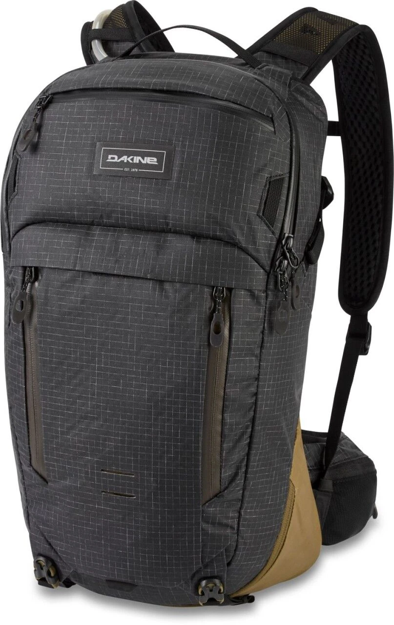 Dakine Seeker 18L 3 Dakine Seeker 18L